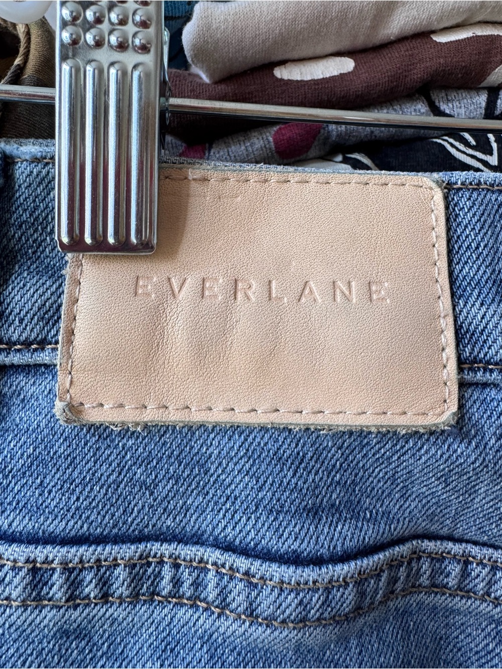 Everlane Way High Jean distressed size 31 - Picture 4 of 4